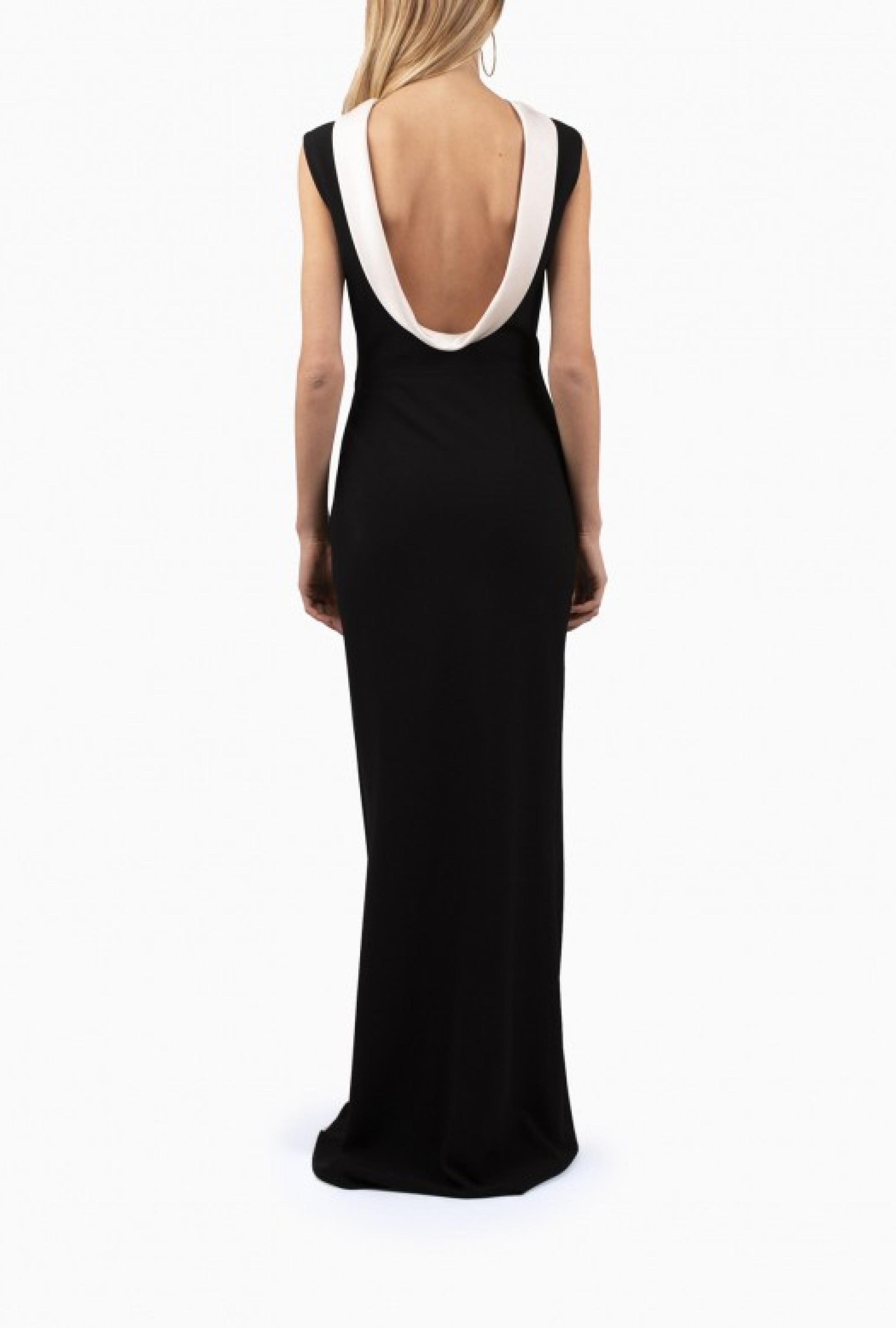 Robe Paule Ka Backless