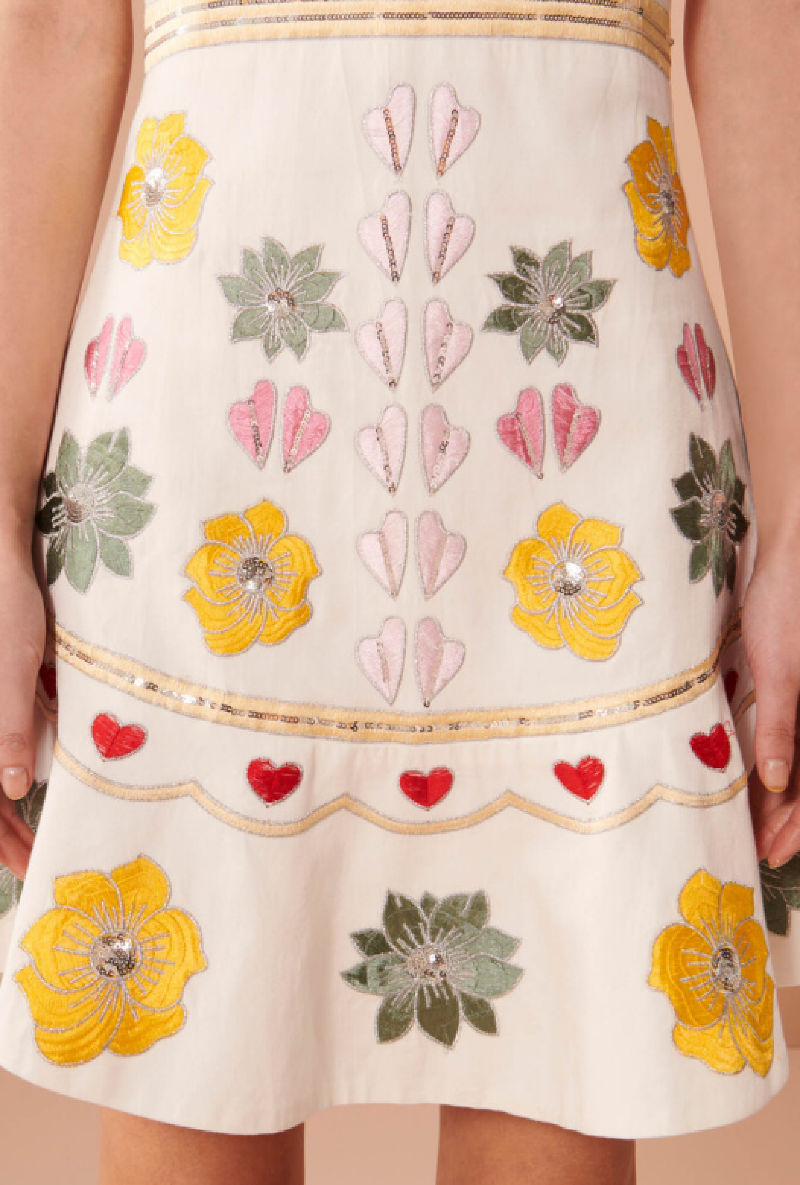 Robe Tara Jarmon Riley