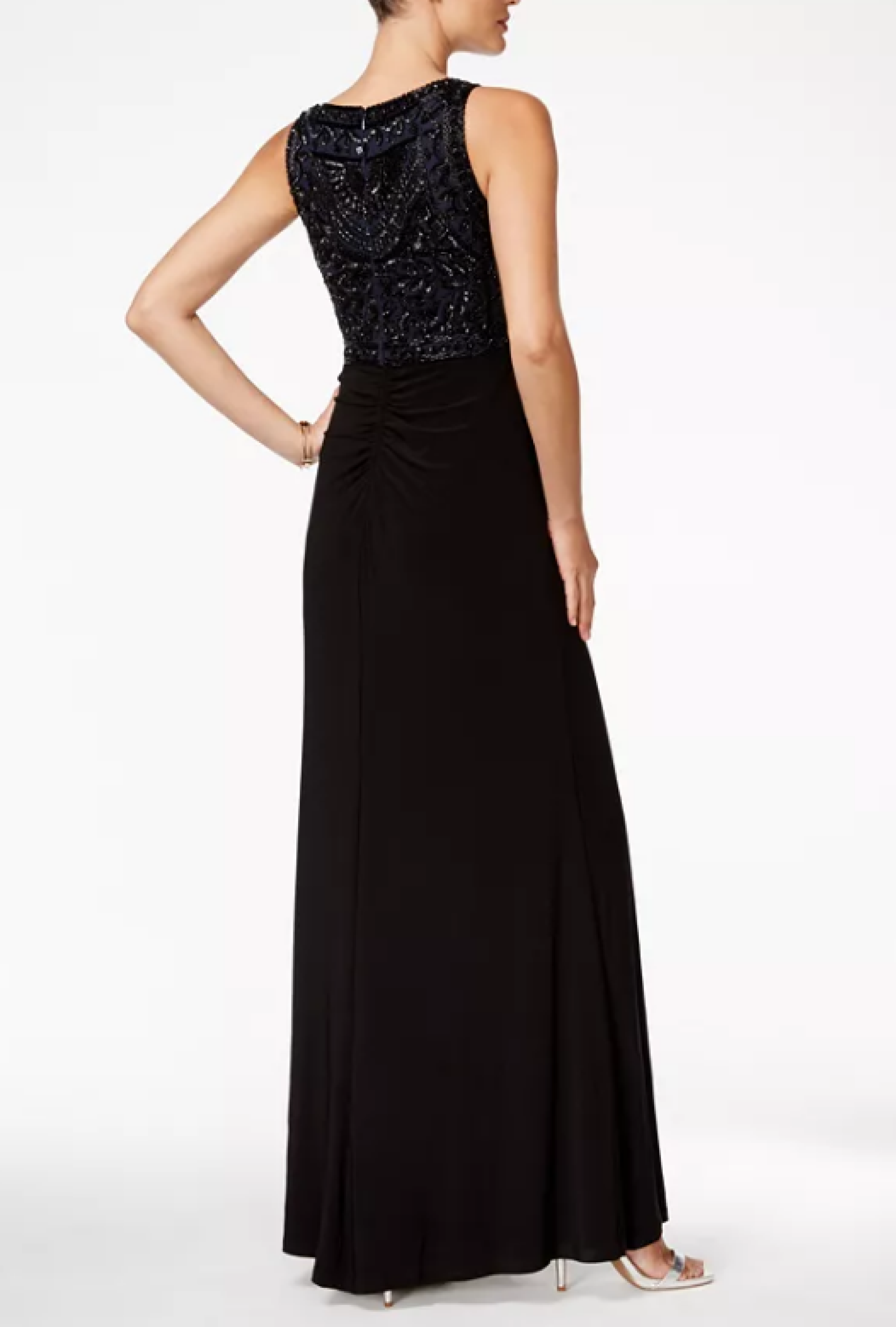 Robe Adrianna Papell Stormi