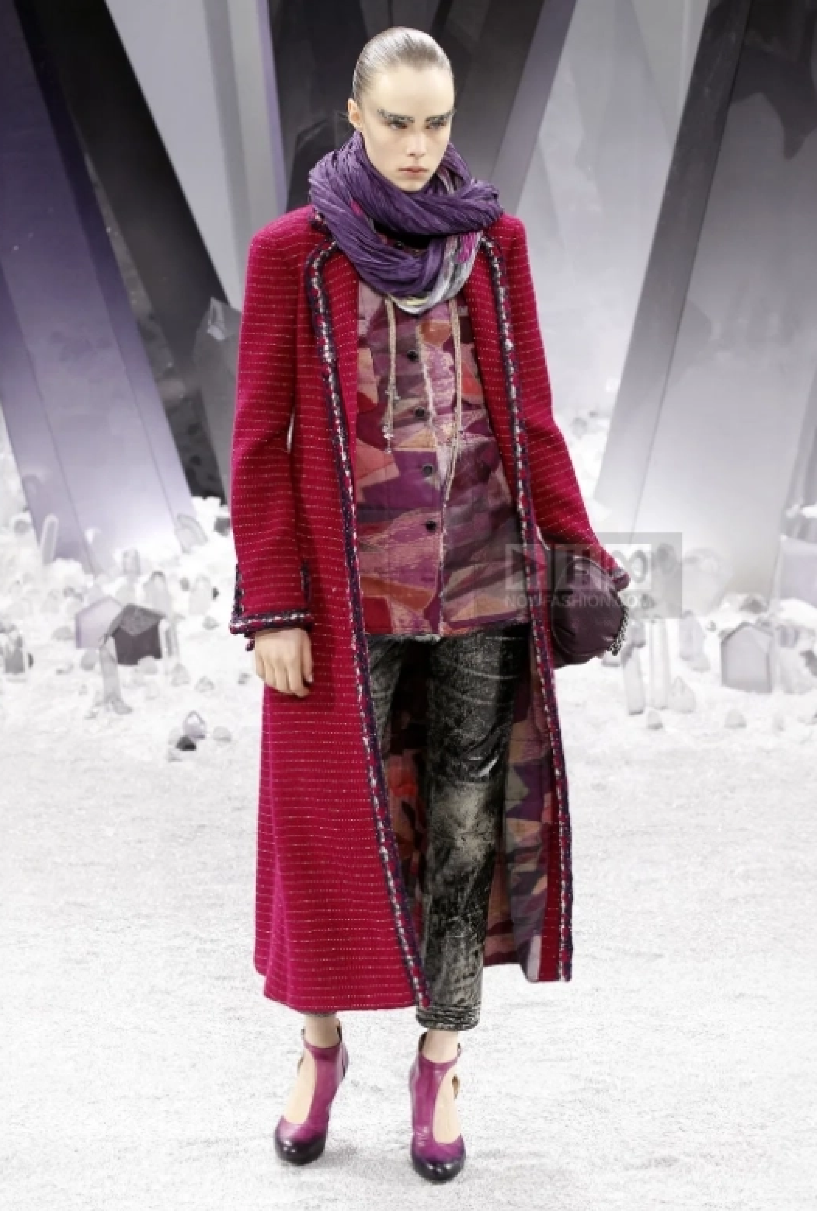 Manteau Chanel Tweed Burgundy FW 2012