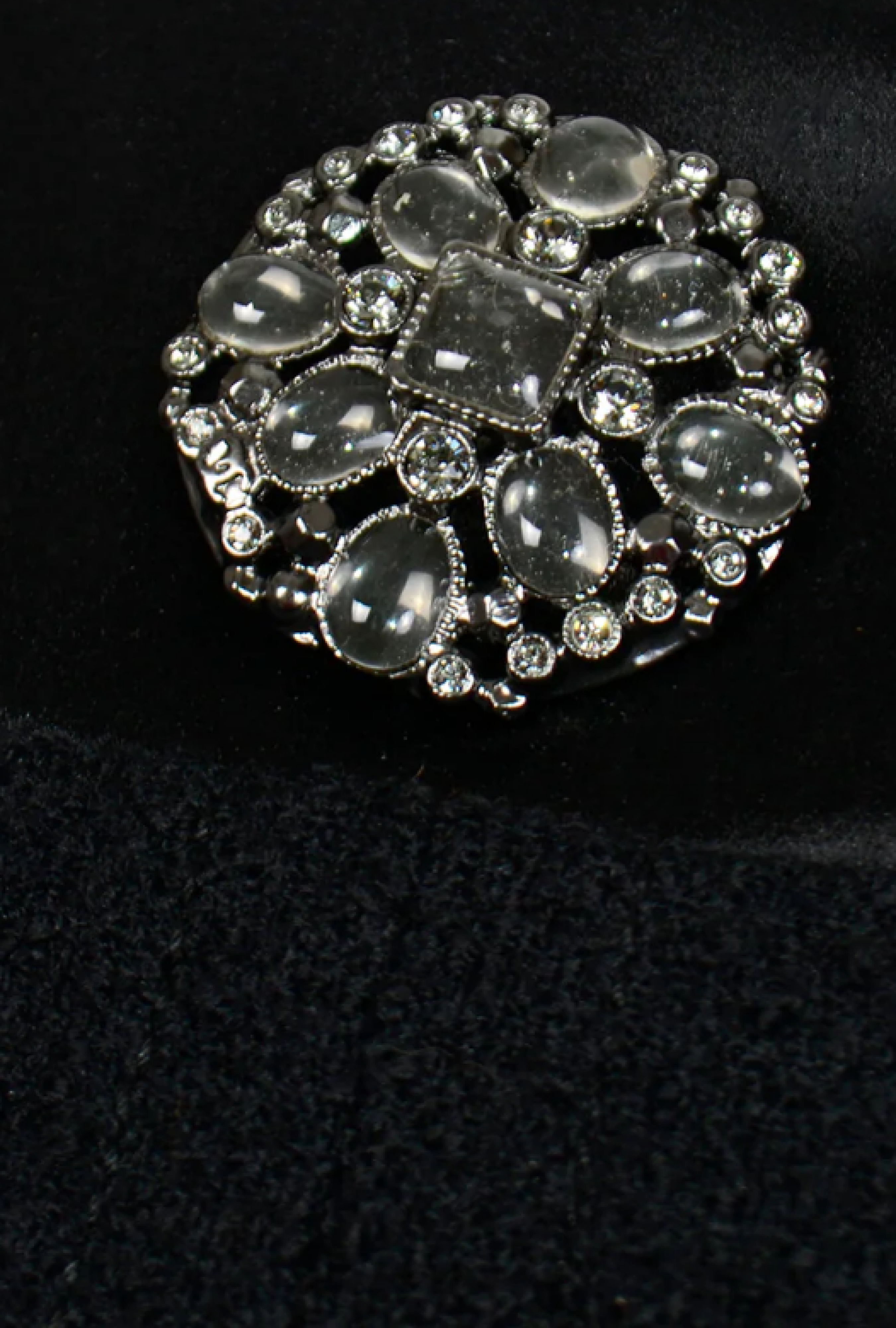 Robe Chanel Noire Boutons Gripoix FW 2015