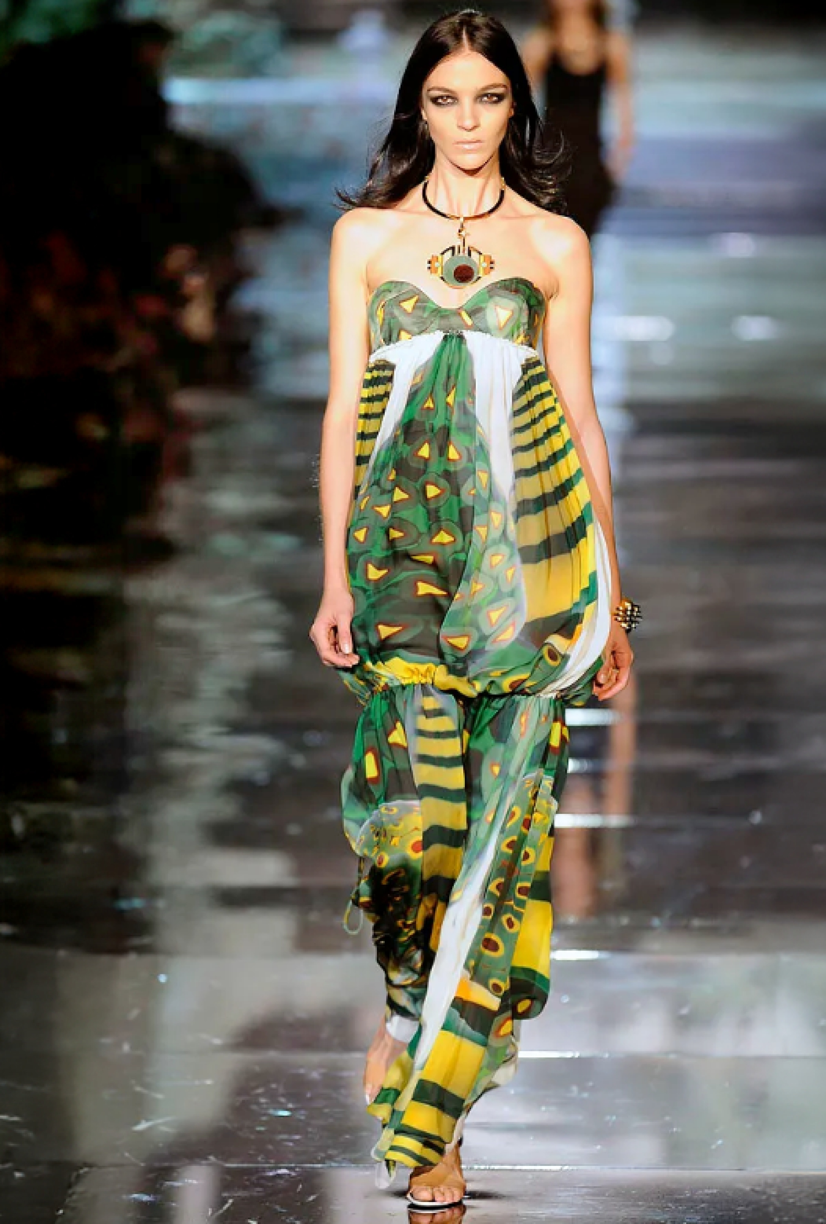 Robe Roberto Cavalli Wild Amazon Spring 2009