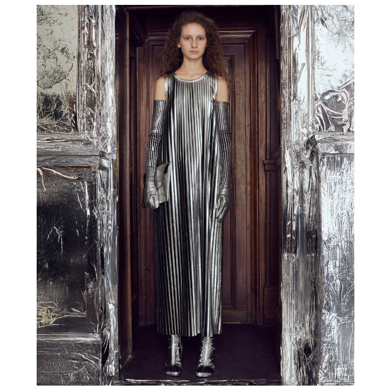 Robe Maison Margiela Sculpted Silver FW  2018