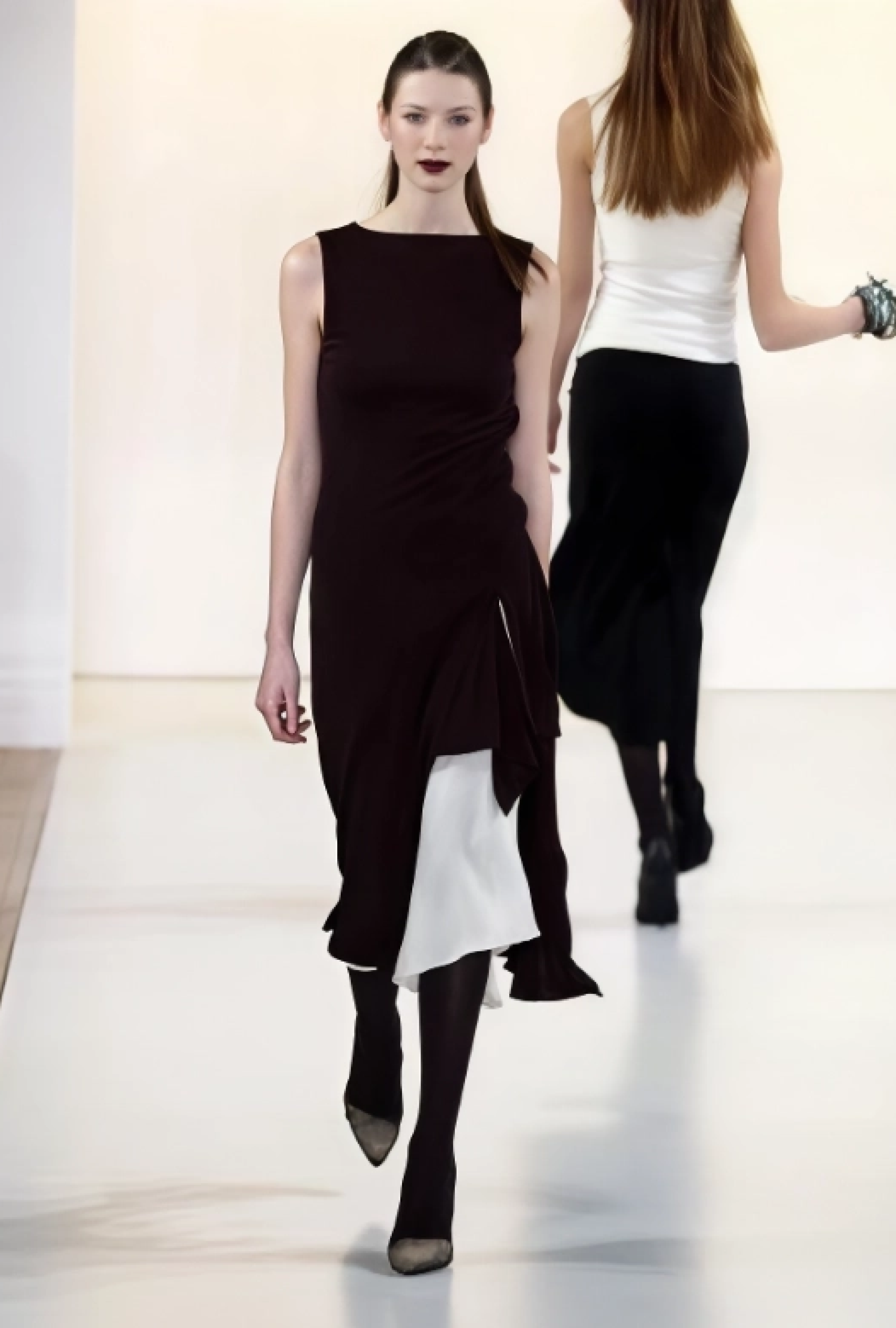 Robe Yigal Azrouel Urban Eclipse FW 2002