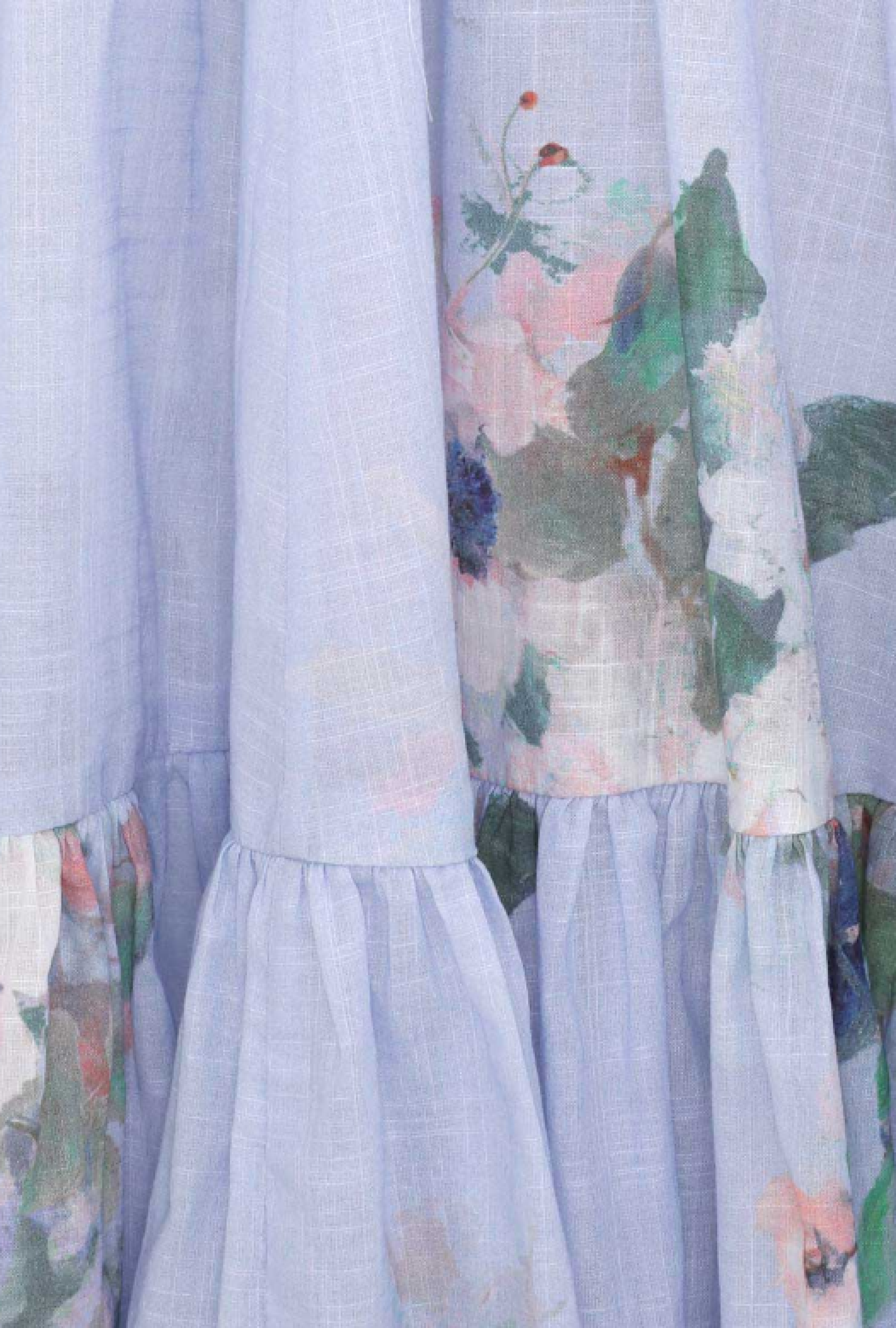 Robe Zimmermann Everley Resort 2025