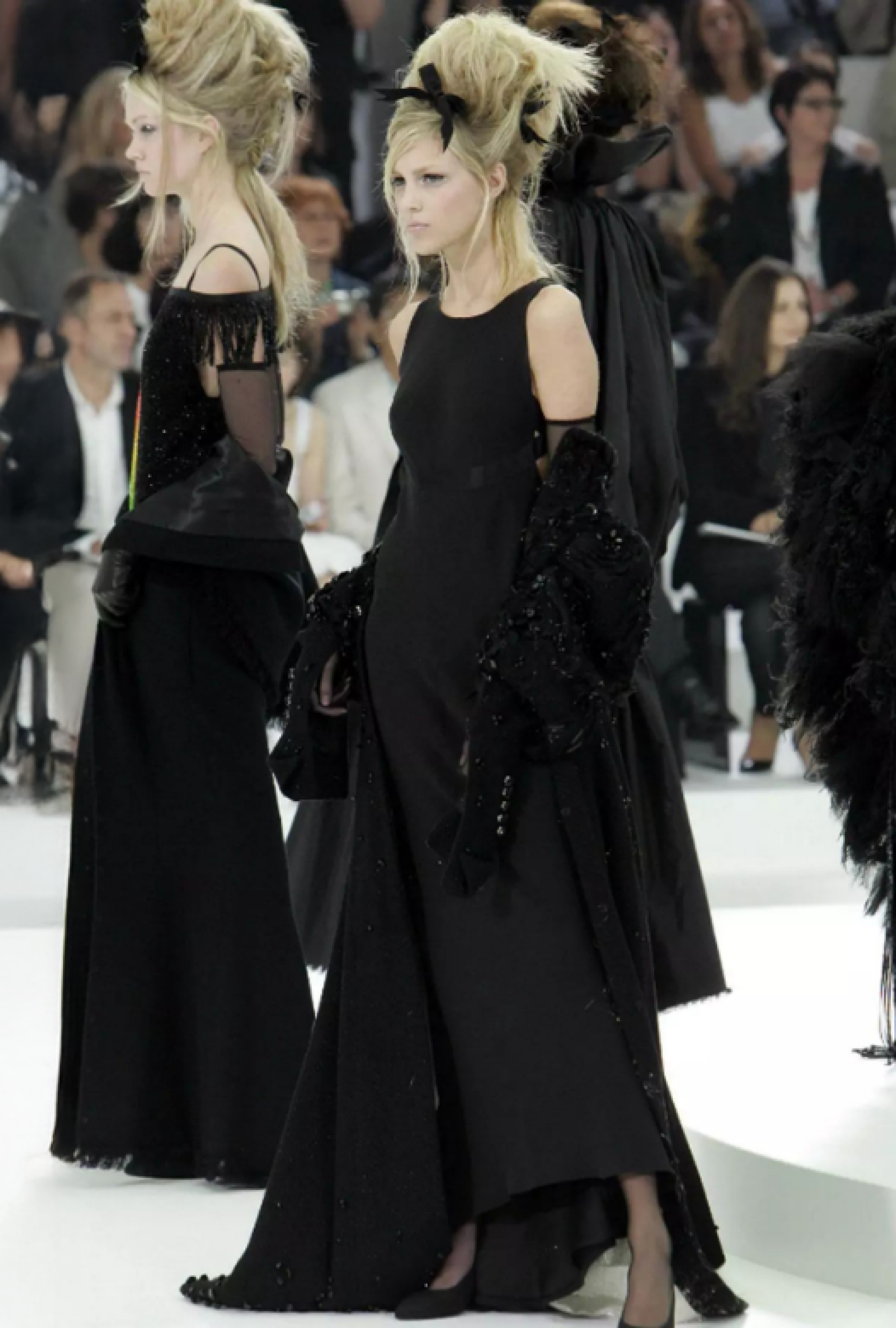 Robe Chanel Black SS2005 par Karl Lagerfeld