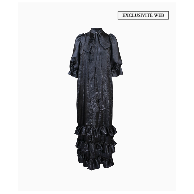 Robe Teran Conde Paris Frida