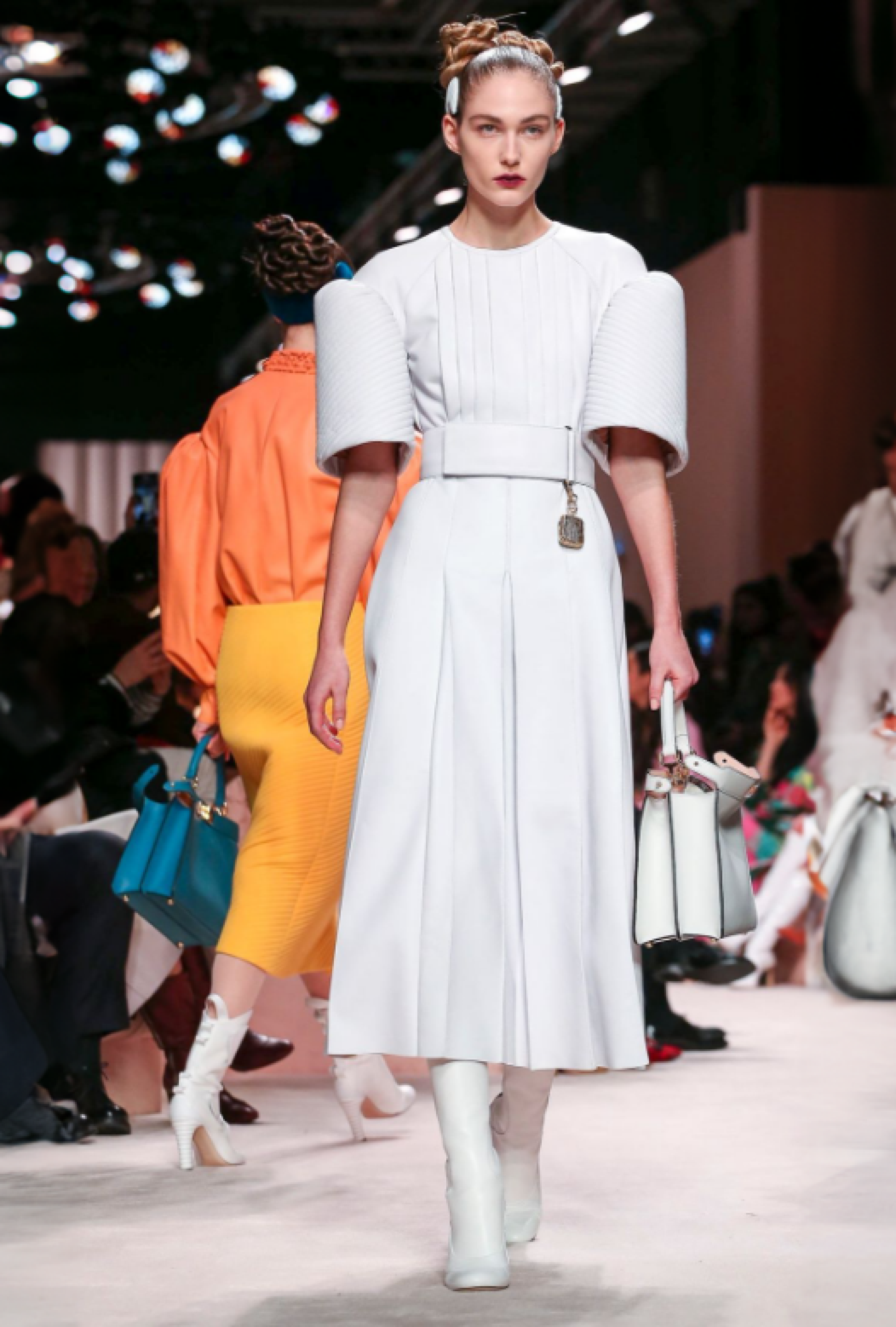 Robe Fendi White Leather