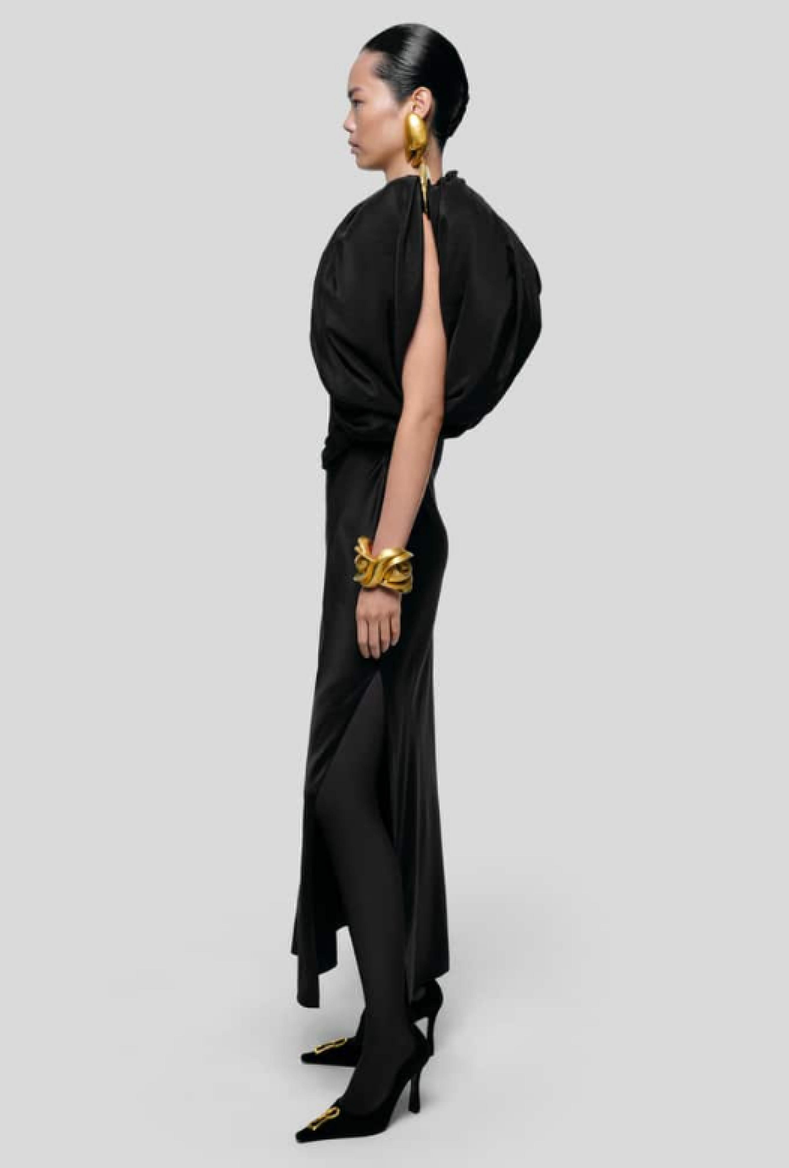 Robe Schiaparelli Asymetric Balloon