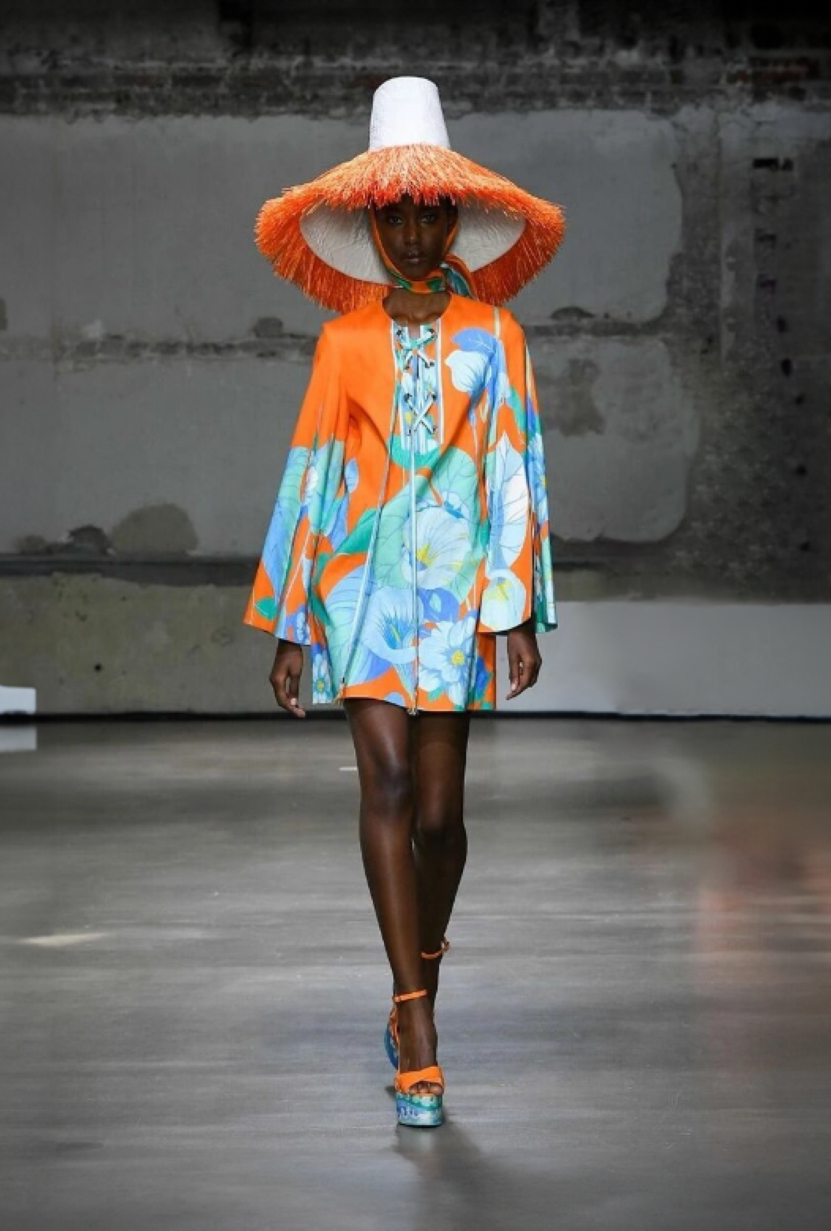 Robe Leonard Antigua Orange