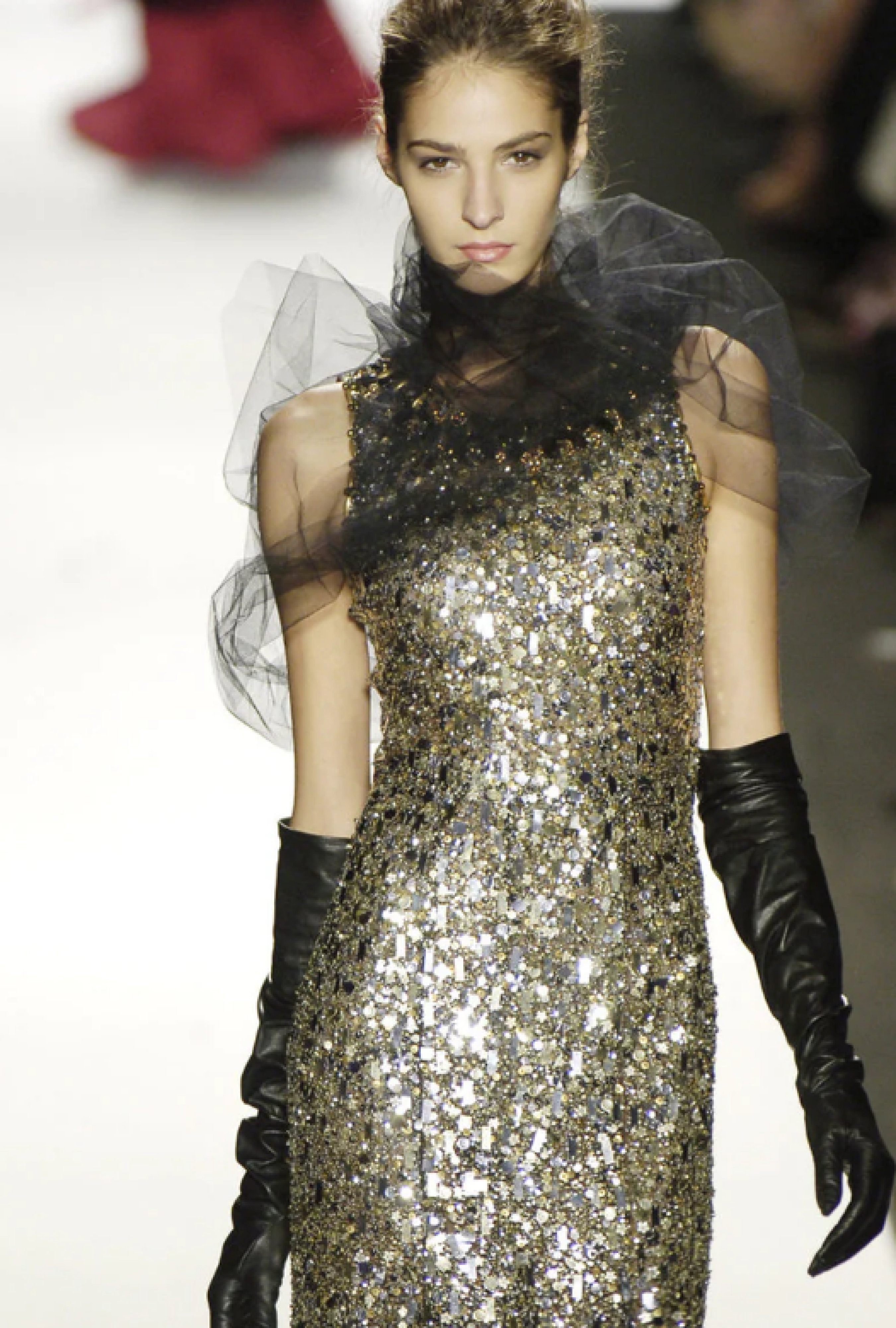 Robe Oscar de la renta Gold Sequin Runway fall 2006