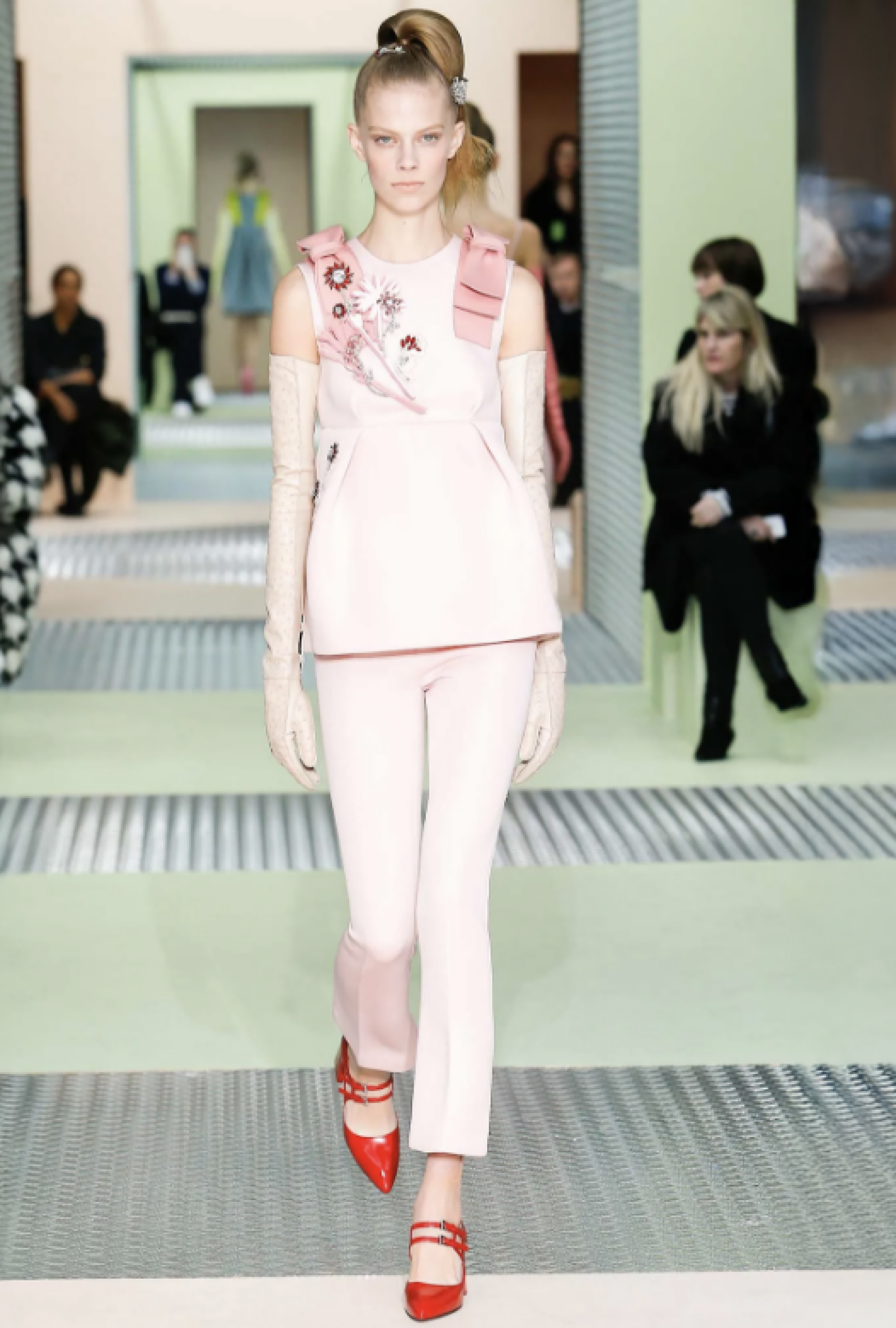 Ensemble Prada Gris Architecturé FW2015/2016