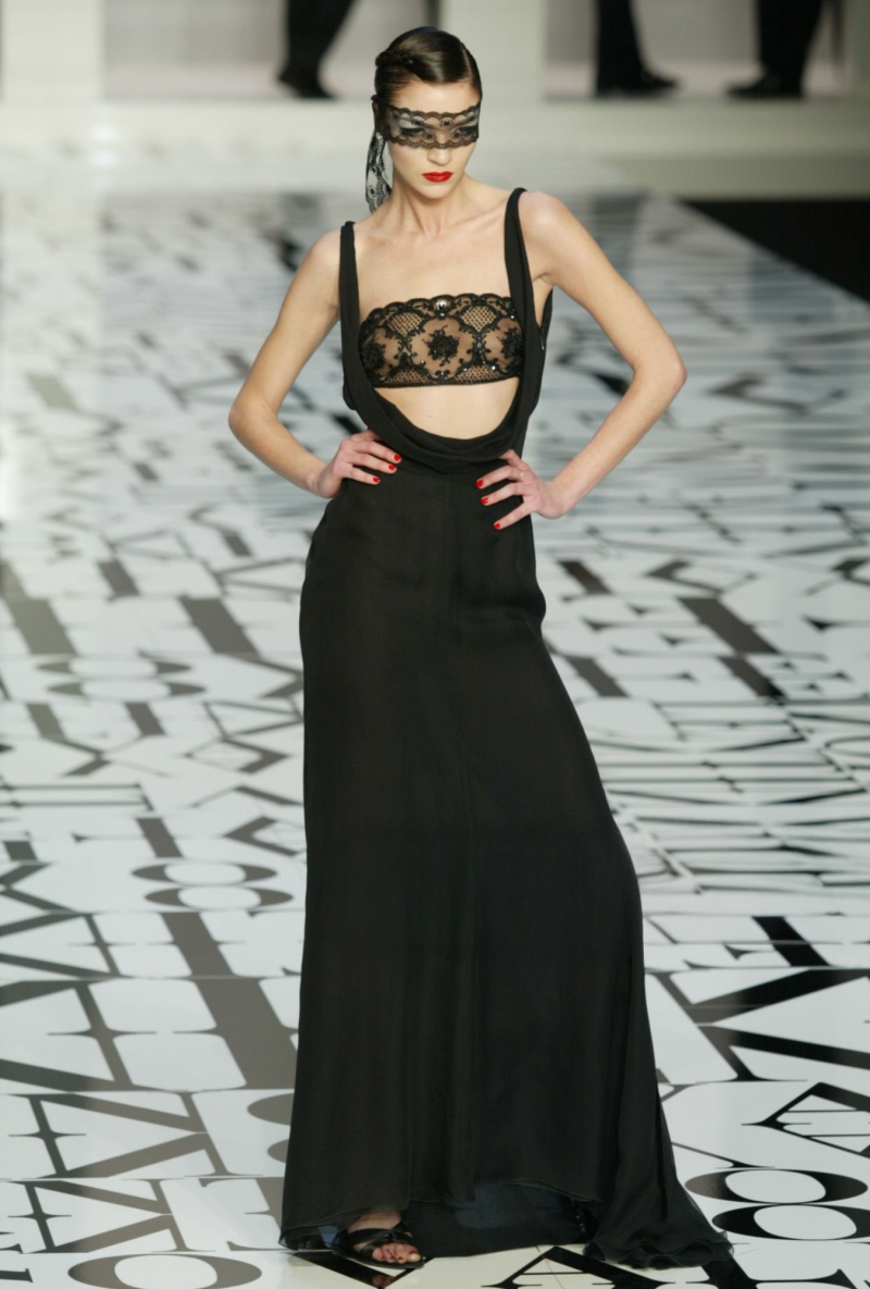 Robe Valentino Black Lace Fall2004