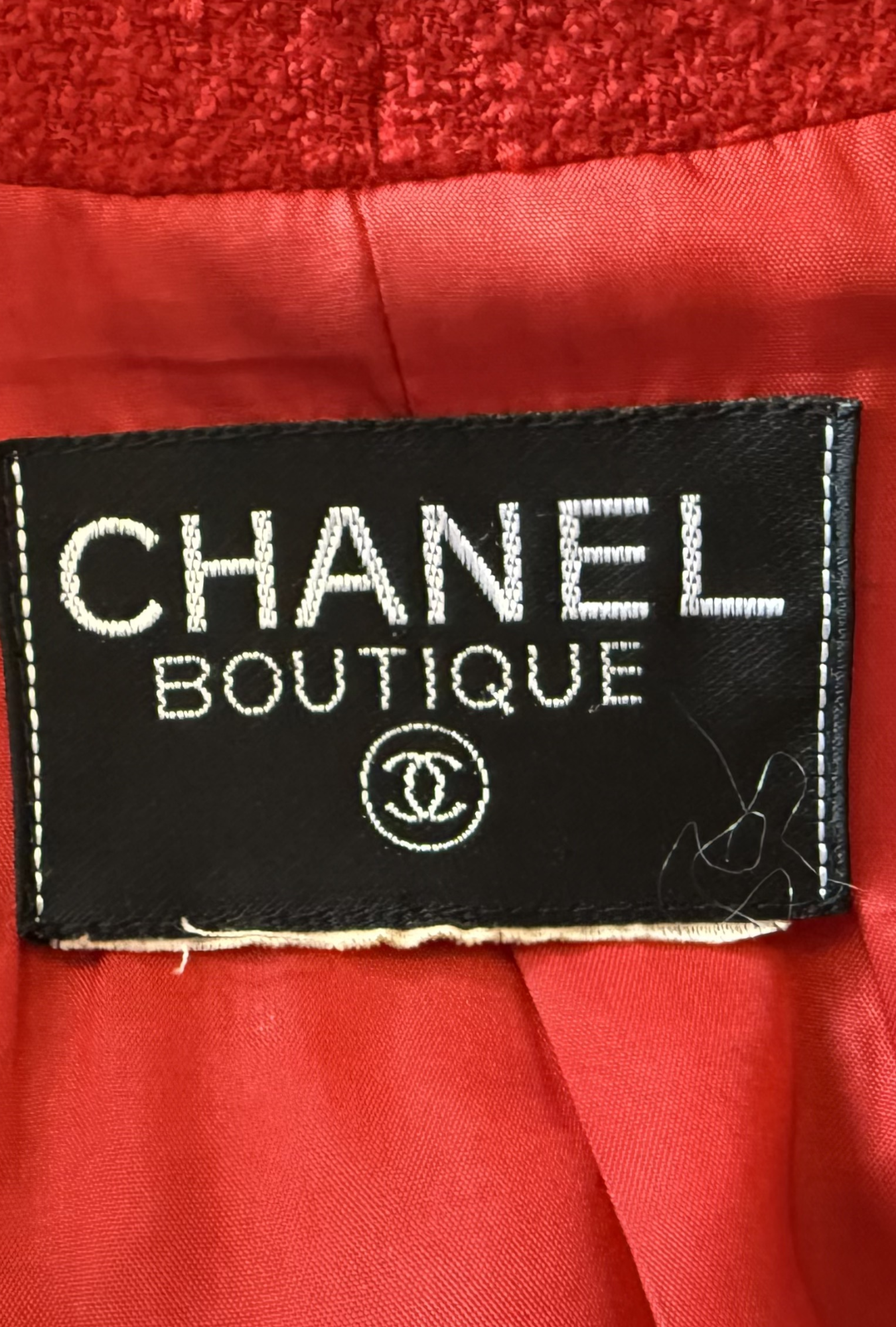 Veste Chanel Rouge Iconique