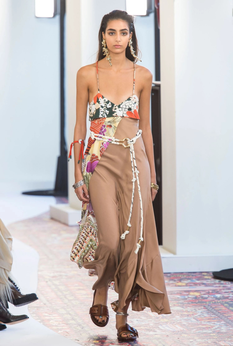 Robe Chloé, Bohème Imprimé & Camel SS2019