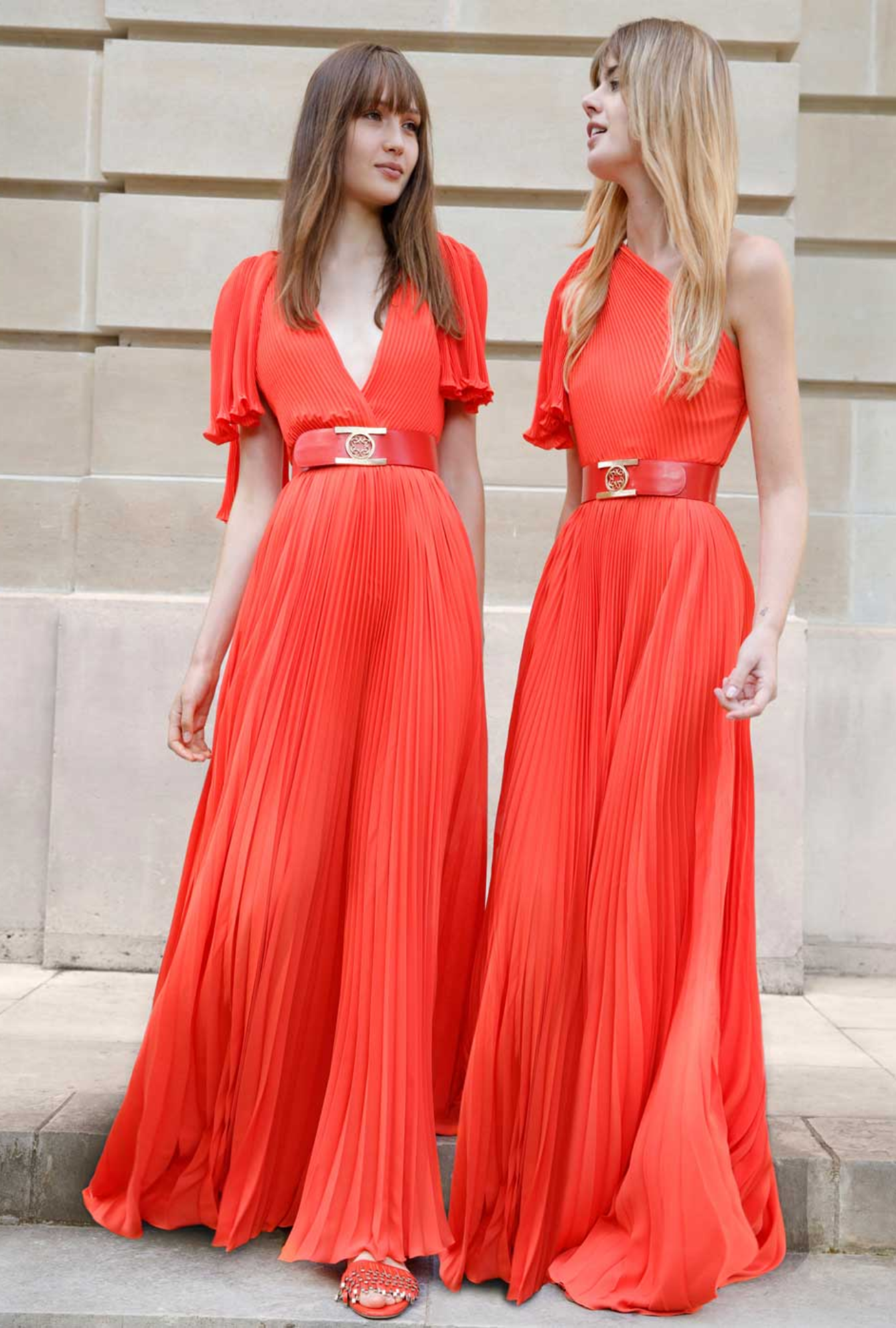 Robe Elie Saab, Plissé Rouge Ceinture SS2022