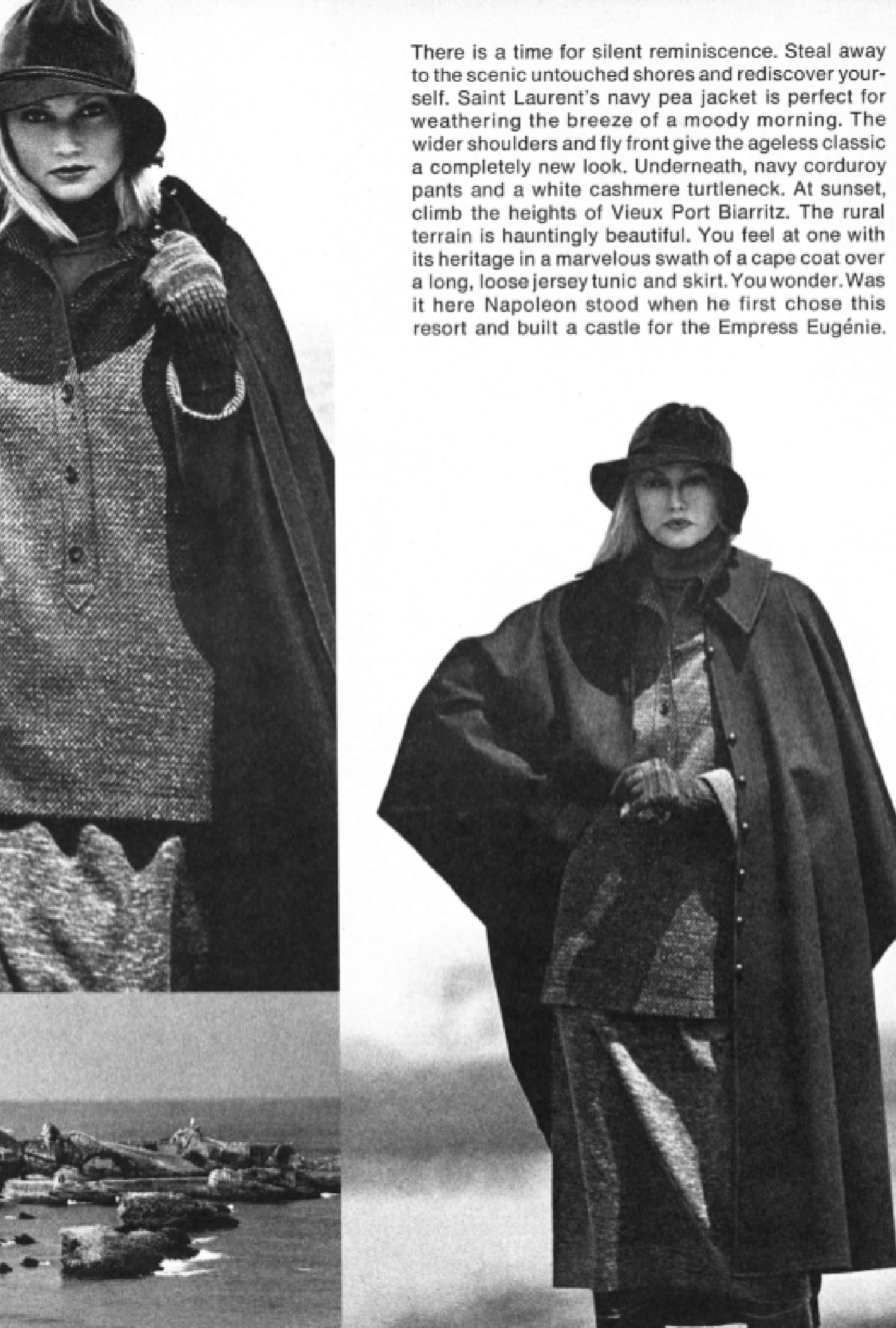 Manteau Yves Saint Laurent Cape Drapé Bleu Nuit Rive Gauche FW1975