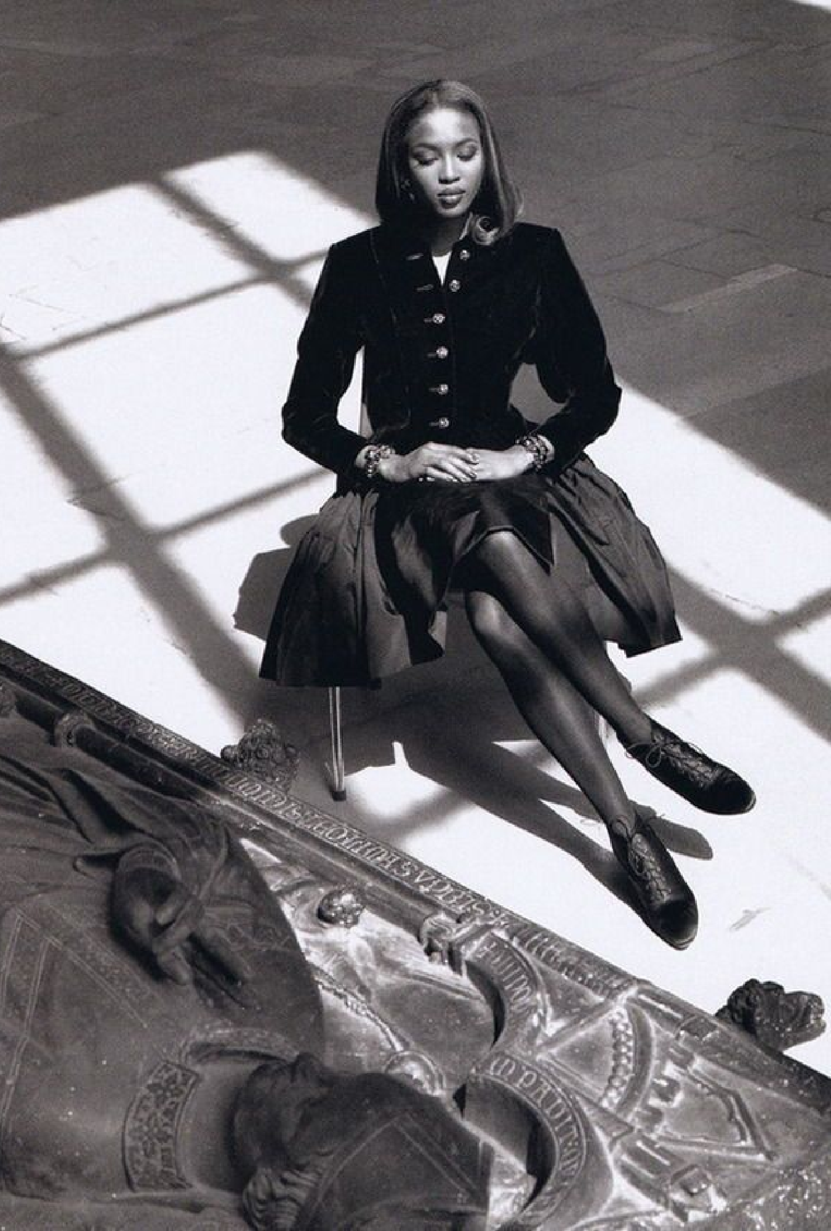 Veste Yves Saint Laurent Rouge Velours Bijou