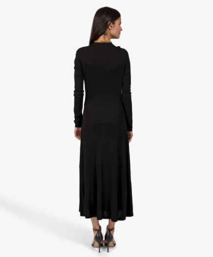 Robe Black Sleeve Crepe
