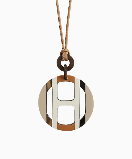Collier H Cadence