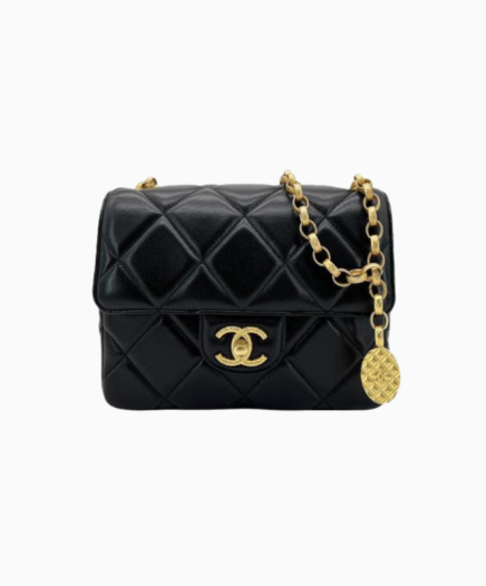 Sac Chain Square Flap  Black Lambskin