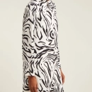 Robe Zebra