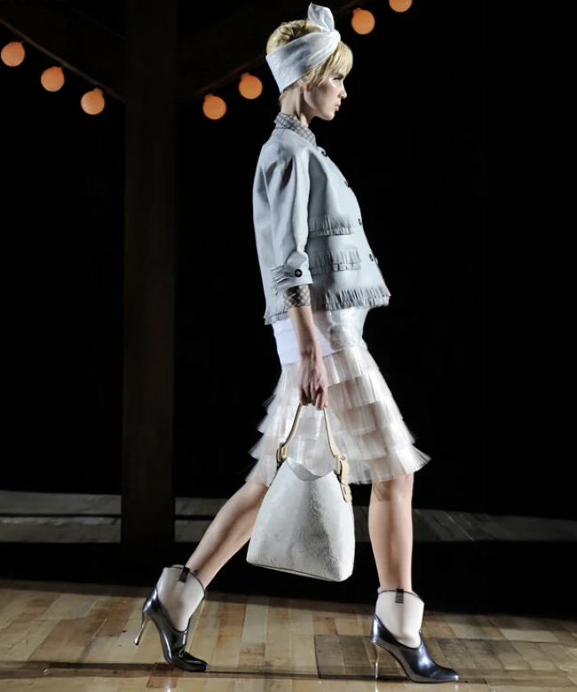 Location et Achat Robe Marc Jacobs, modèle Silver SS2012 5