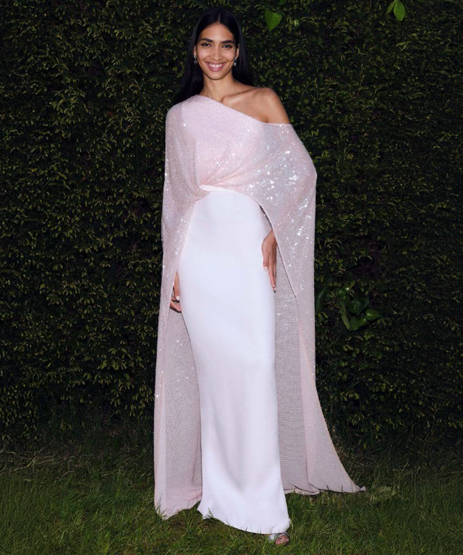Location Robe Safiyaa, modèle Cadenza Pink 2025 5