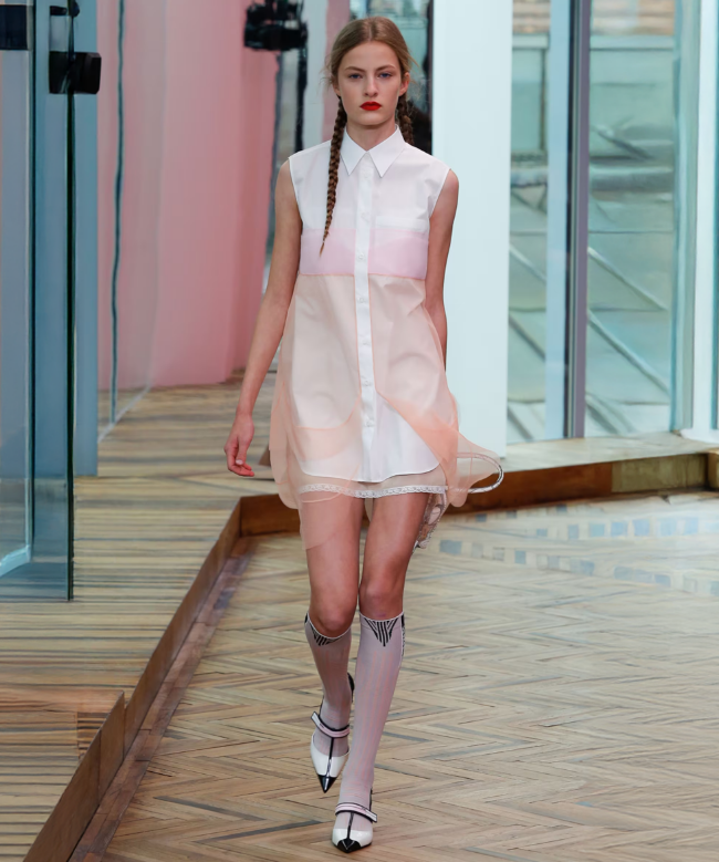 Location Robe Prada, modèle Chemise Organza Resort 2018 1