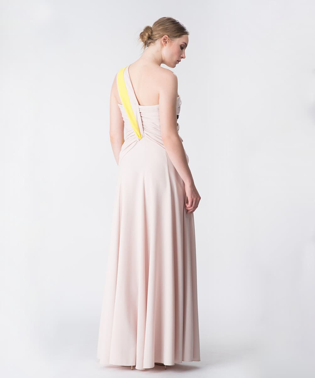 Location Paule Ka Robe Asymétrique Rose Poudré 3