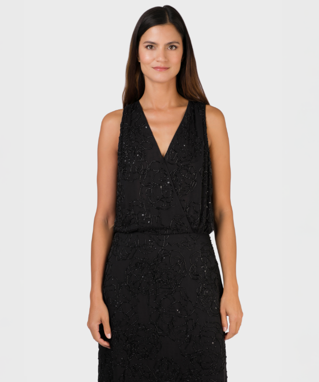 Location et Achat robe Valentino, modèle Noire Brodée 4