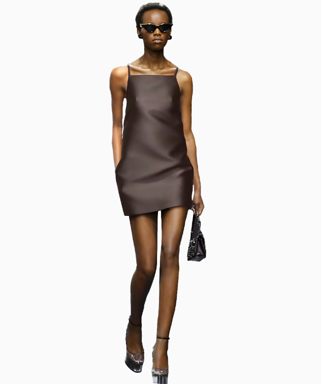 Location Robe Valentino, modèle Square Neck Silk 1