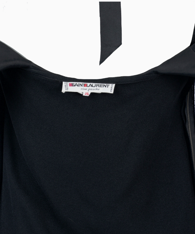Location et Achat Robe Yves Saint Laurent, modèle Black Ruffle FW1986 4