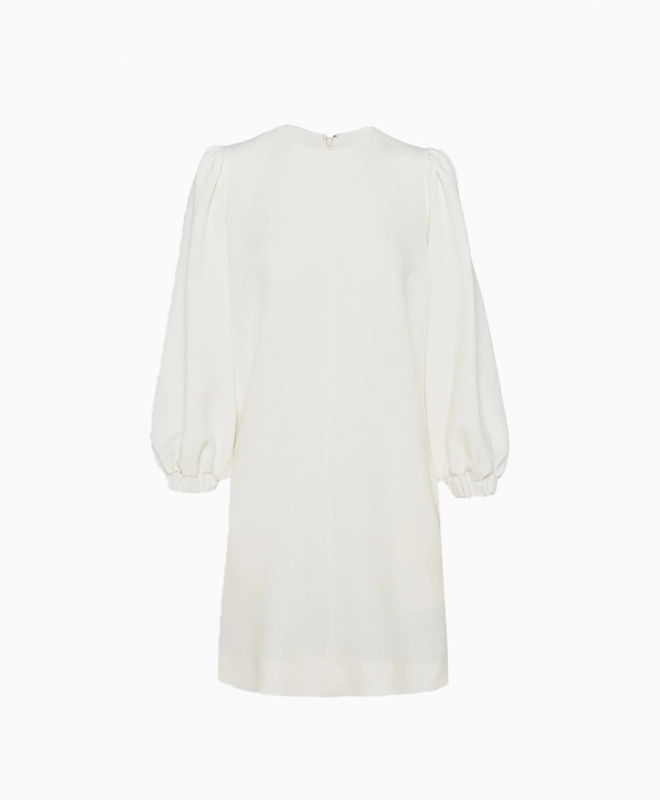 Location Robe Victoria Beckham 1