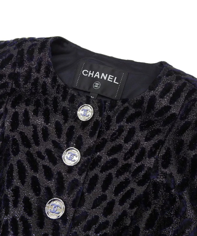 Achat Veste Chanel, modèle Noir Tweed Dakar 4