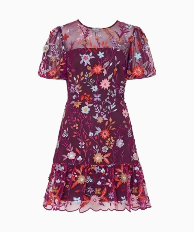 Location Robe Milly, modèle Floraison Brodée 1