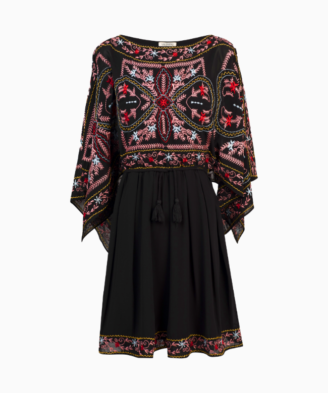 Location robe Valentino, modèle Broderies Bohèmes