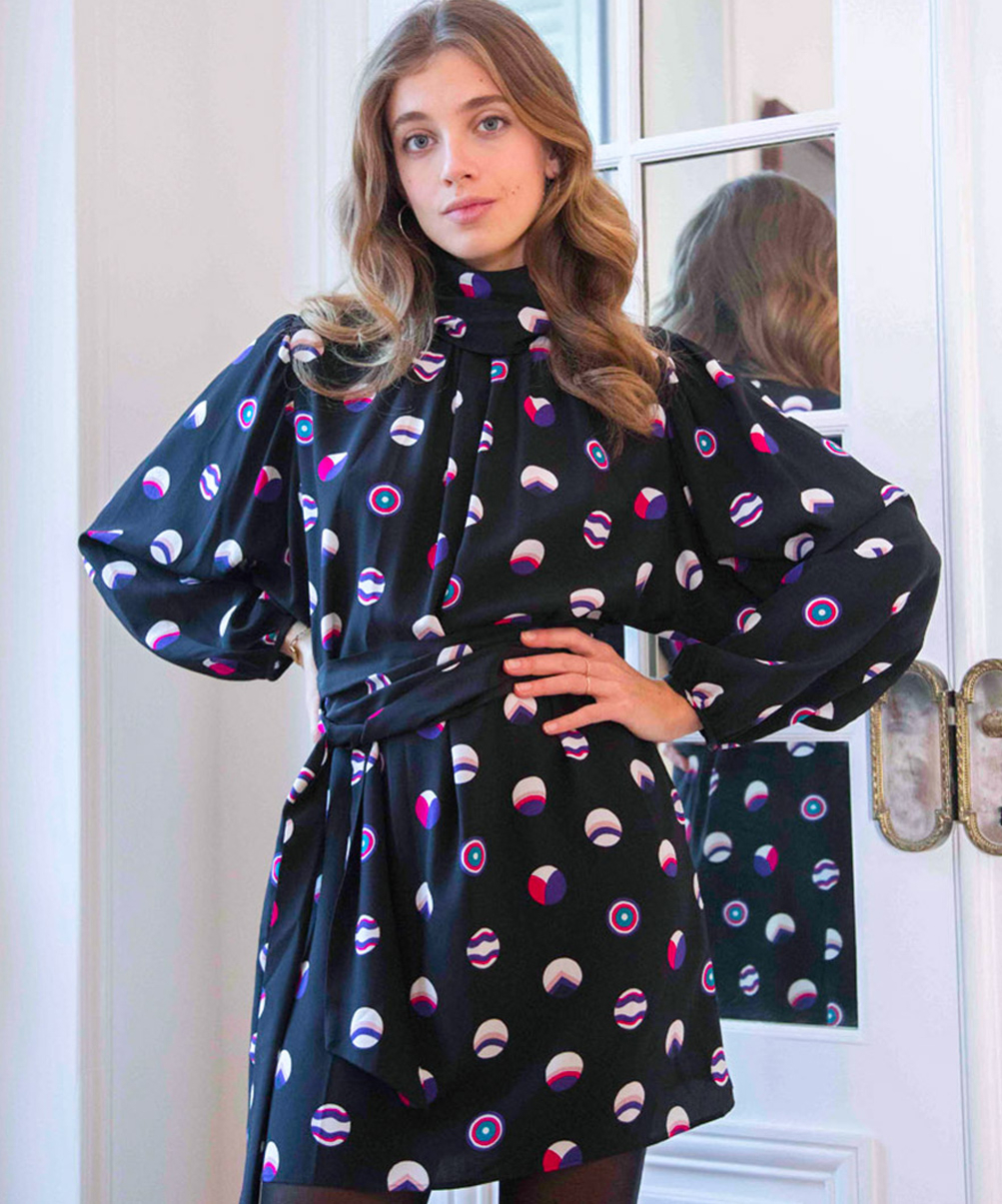 Location Robe Vanessa Seward 2