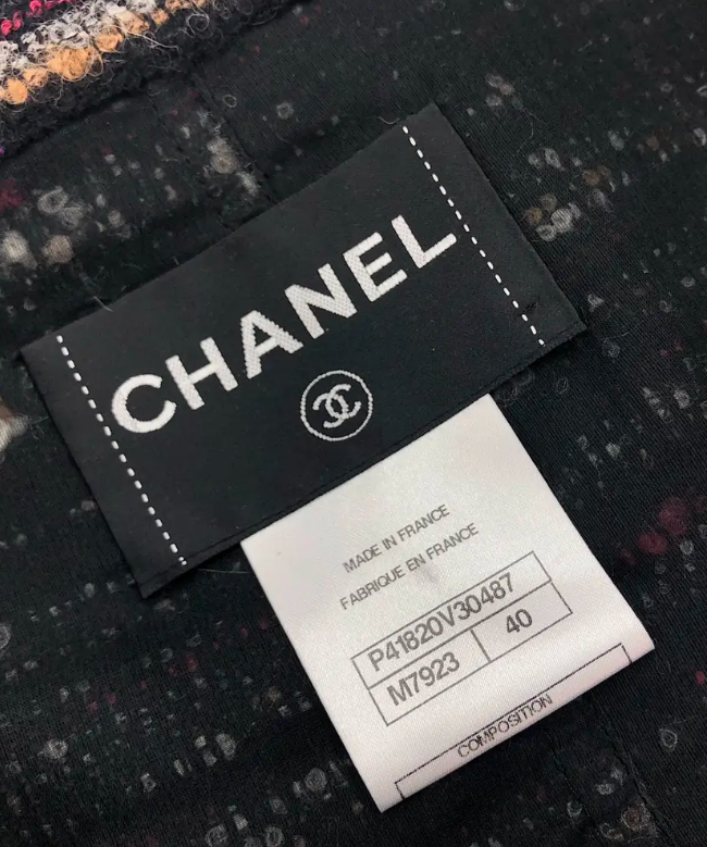 Achat Ensemble Chanel, modèle Tweed Multicolore CC 2