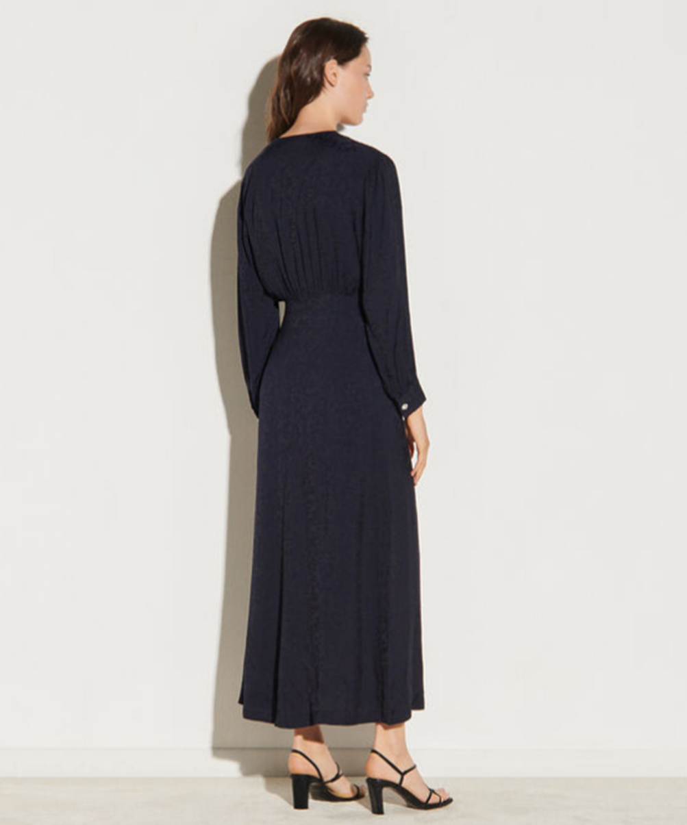 Location Robe Sandro 2