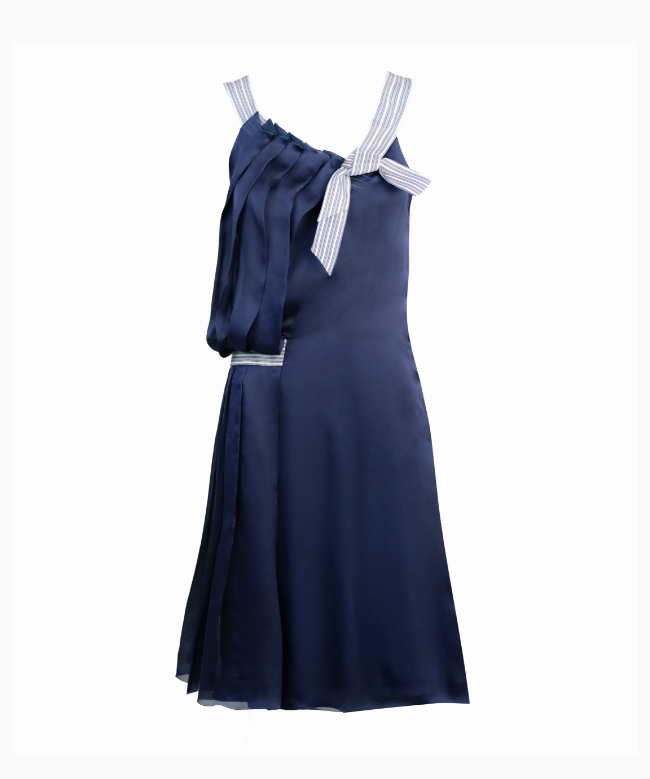 Location Robe Nina Ricci, modèle  Bleu Sculpture. 2
