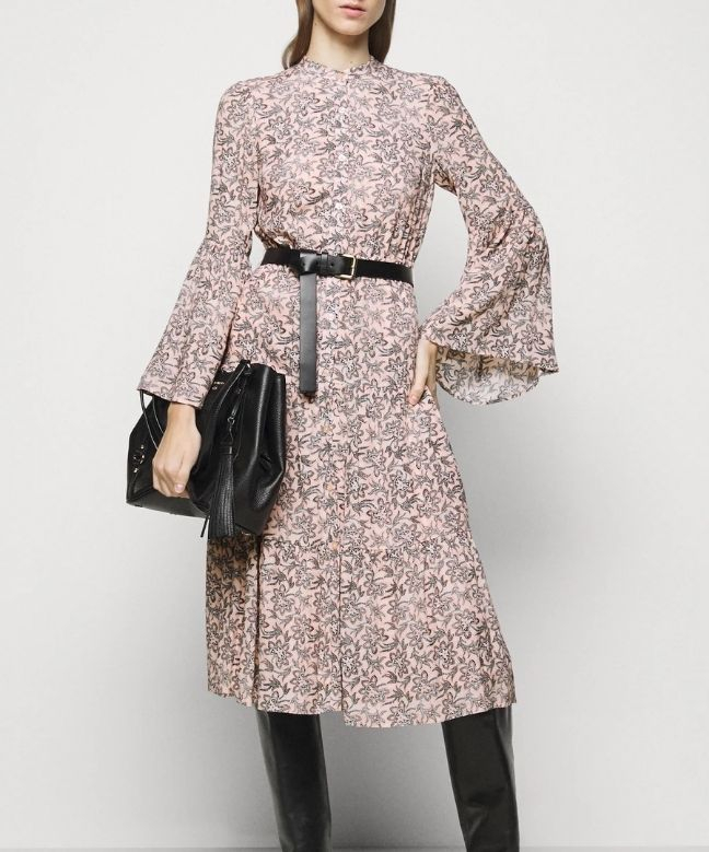 Location Robe Michael Kors 1