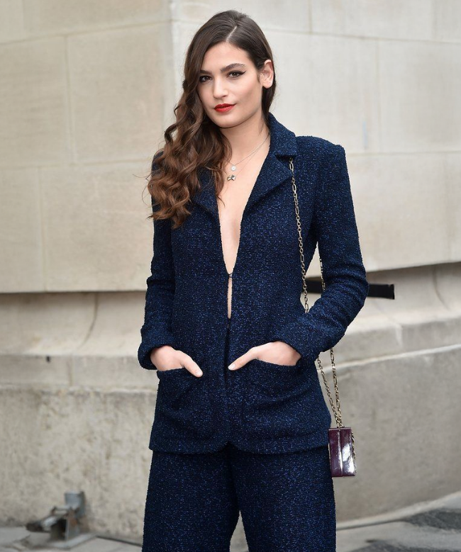 Achat Veste Chanel, modèle Tweed Blue Night 2