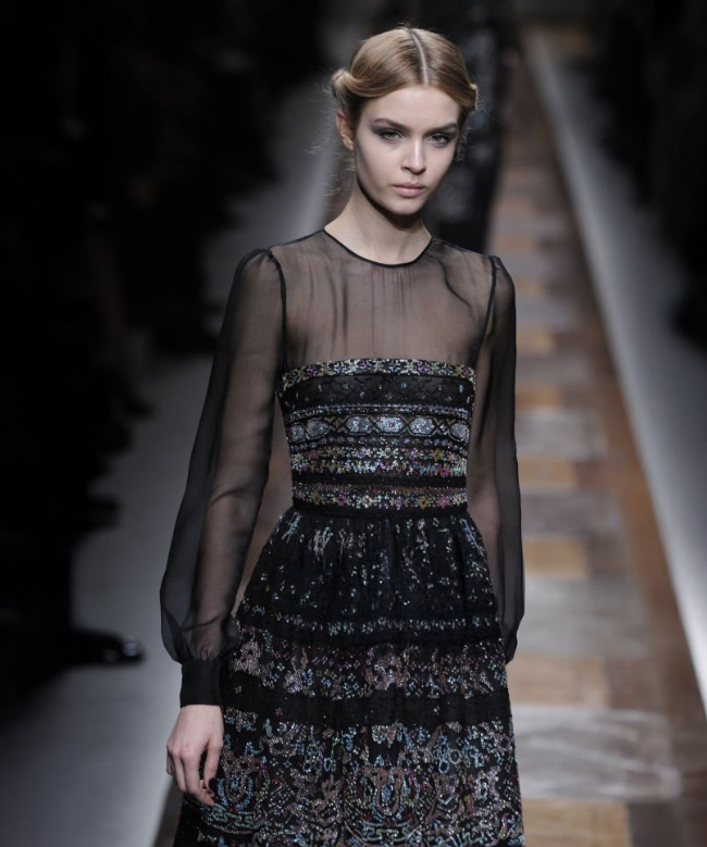 Location Robe de soirée Valentino, modèle Noir Céleste FW 2012 2