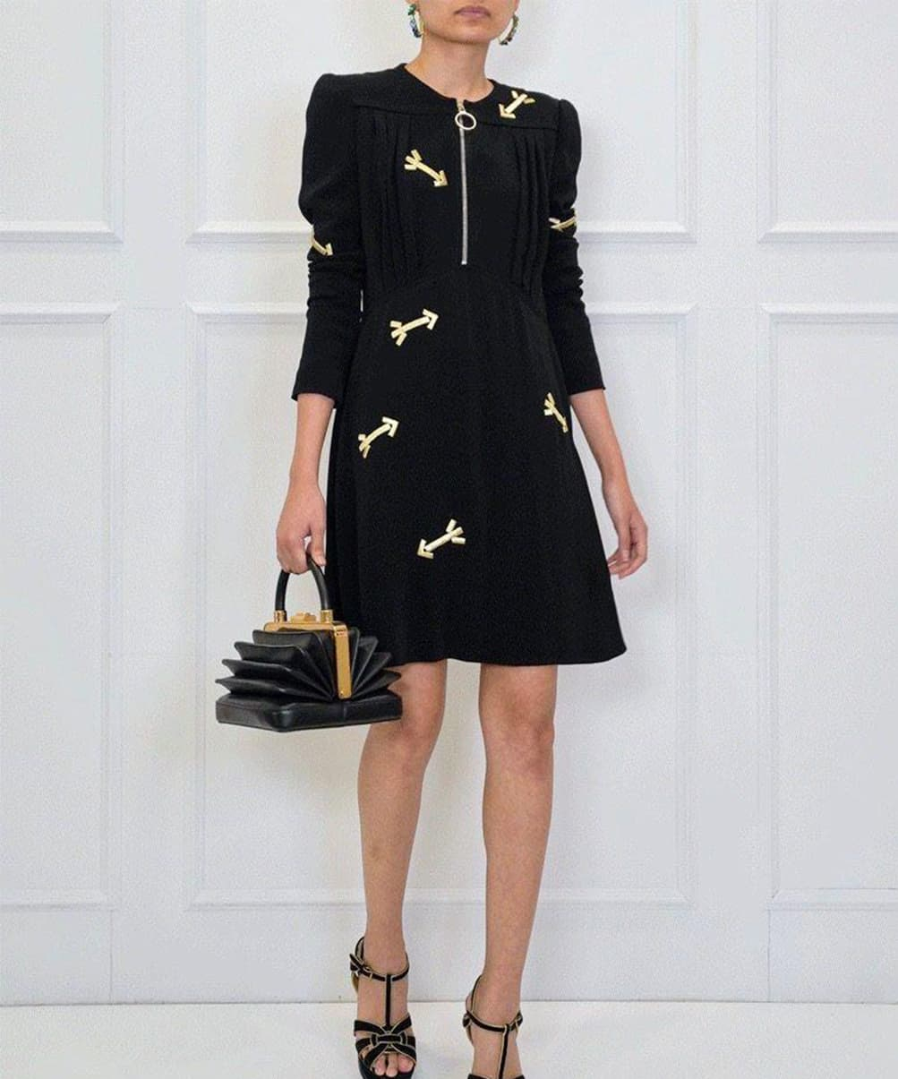 Location Robe Arrows Carven 1