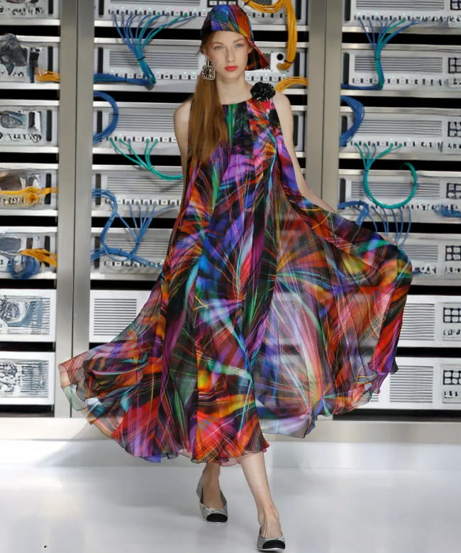 Location Robe Chanel, modèle Hippie Tech