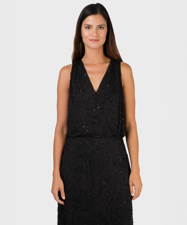 Location et Achat robe Valentino, modèle Noire Brodée 5