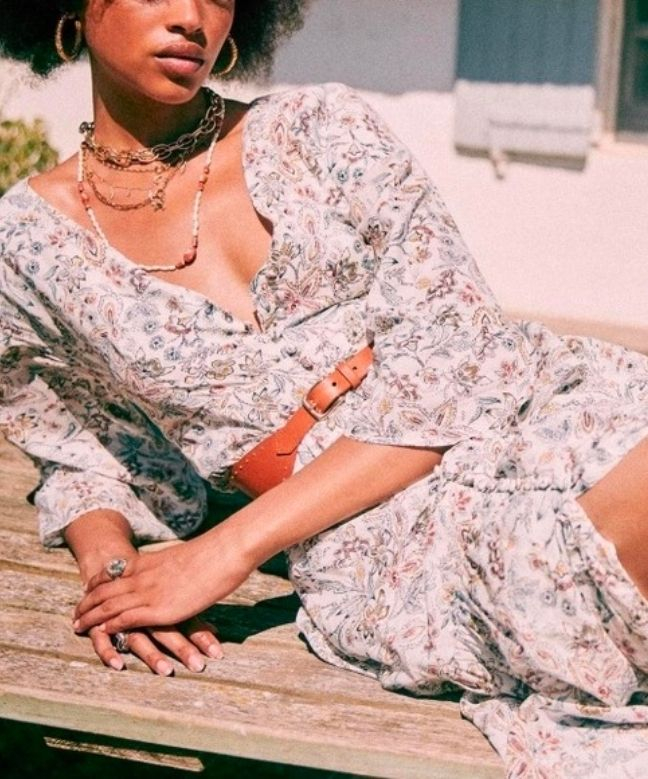 Location Robe Sezane Bonnie fleurie 2