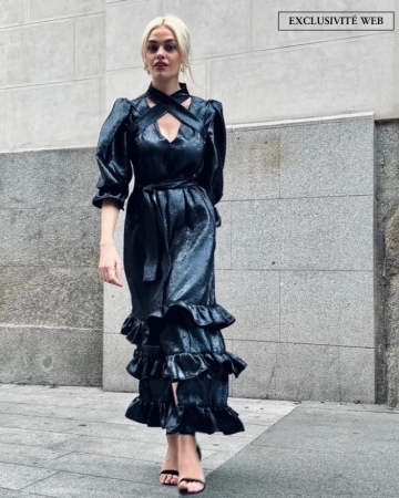 Robe Frida