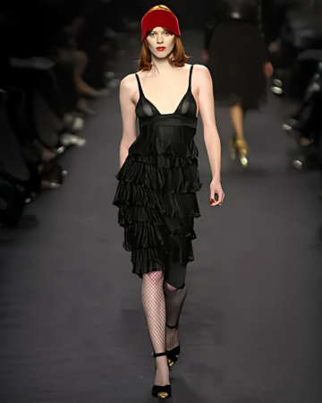 Robe Black Gather